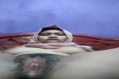 Aku Kangen Sayang Jilbab Pink Ngentot Memek Basah POV