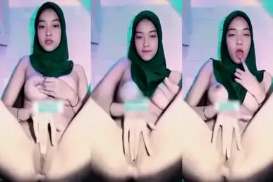 Bokep Hijab Sarah Cantik Colmek Memek Basah, Gaya Solo yang Tidak Perlu Penonton untuk Intens